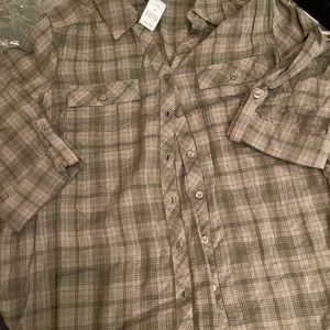 Womens olive green plaid button down short sleeve top